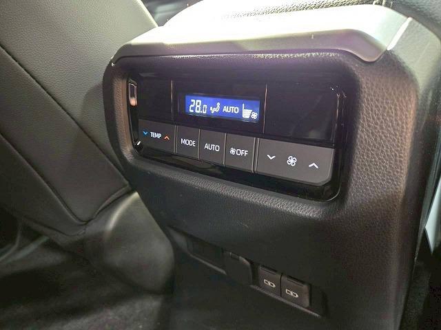 ランドクルーザー250 VX JAOSSフロントバンパーガード JAOSSフェンダーガーニッシュ サンルーフ アラウンドビューモニター シートベンチレーション シートヒーター レーダークルーズコントロール 電動リアゲート(50枚目)