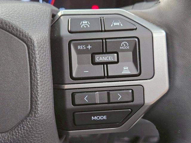 ランドクルーザー250 VX JAOSSフロントバンパーガード JAOSSフェンダーガーニッシュ サンルーフ アラウンドビューモニター シートベンチレーション シートヒーター レーダークルーズコントロール 電動リアゲート(72枚目)