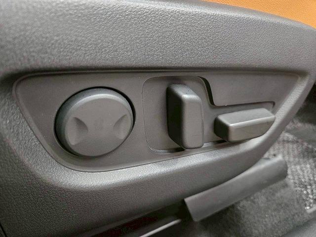 CX-60 XD-ハイブリッド プレミアムスポーツ 12.3型ナビ アラウンドビューモニター サンルーフ BOSE パワーシート シートメモリ シートヒーター シートクーラー レーダークルコン ブラインドスポットモニター パワーバックドア ETC(49枚目)