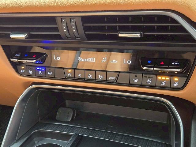 CX-60 XD-ハイブリッド プレミアムスポーツ 12.3型ナビ アラウンドビューモニター サンルーフ BOSE パワーシート シートメモリ シートヒーター シートクーラー レーダークルコン ブラインドスポットモニター パワーバックドア ETC(59枚目)