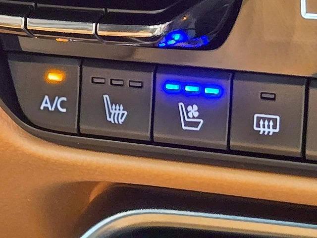 CX-60 XD-ハイブリッド プレミアムスポーツ 12.3型ナビ アラウンドビューモニター サンルーフ BOSE パワーシート シートメモリ シートヒーター シートクーラー レーダークルコン ブラインドスポットモニター パワーバックドア ETC(63枚目)