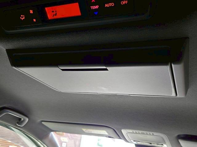 ヴォクシー ハイブリッドＺＳ　煌ＩＩ　モデリスタエアロ　フリップダウンモニター　両側電動スライドドア　シートヒーター　クルーズコントロール　クリアランスソナー　バックカメラ　スマートキー　プッシュスタート　オートエアコン　オートライト（46枚目）