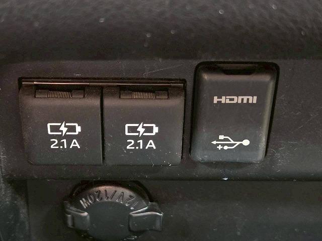 ヴォクシー ハイブリッドＺＳ　煌ＩＩ　モデリスタエアロ　フリップダウンモニター　両側電動スライドドア　シートヒーター　クルーズコントロール　クリアランスソナー　バックカメラ　スマートキー　プッシュスタート　オートエアコン　オートライト（53枚目）