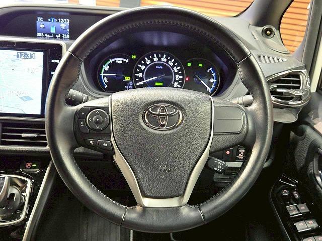 ヴォクシー ハイブリッドＺＳ　煌ＩＩ　モデリスタエアロ　フリップダウンモニター　両側電動スライドドア　シートヒーター　クルーズコントロール　クリアランスソナー　バックカメラ　スマートキー　プッシュスタート　オートエアコン　オートライト（69枚目）