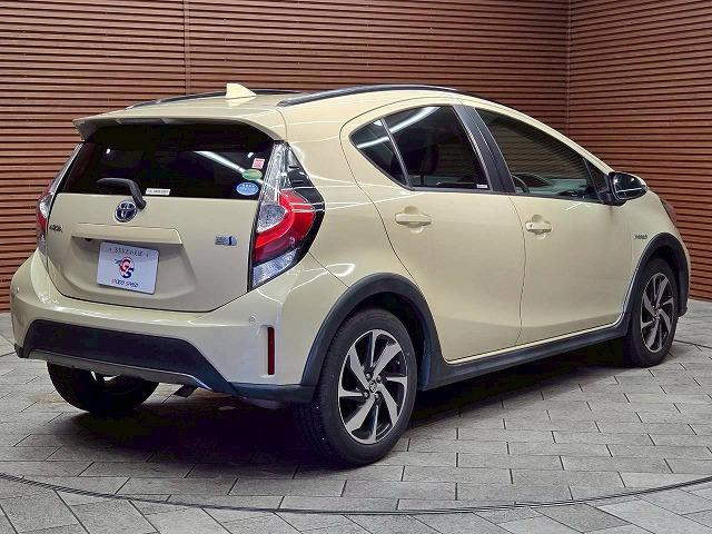 アクア クロスオーバー 純正ナビ バックカメラ クリアランスソナー スマートキー プッシュスタート 衝突軽減ブレーキ 純正15インチアルミホイール 横滑り防止装置 オートマチックハイビーム オートライト オートエアコンETC(36枚目)