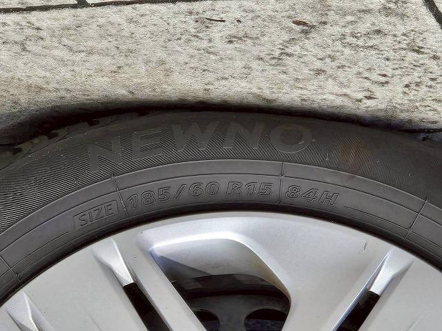 フィット 13G・F 禁煙 レーダークルーズコントロール 衝突軽減ブレーキ レーンディパーチャーアラート スマートキー オートエアコン オーディオプレイヤー アイドリングストップ(31枚目)