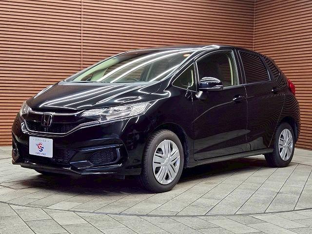 フィット 13G・F 禁煙 レーダークルーズコントロール 衝突軽減ブレーキ レーンディパーチャーアラート スマートキー オートエアコン オーディオプレイヤー アイドリングストップ(32枚目)