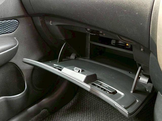 ノート X スマートキー プッシュスタート 衝突軽減 横滑り防止装置 バックカメラ TV Bluetoothオーディオ エアコン(64枚目)