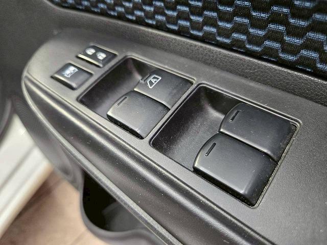 ノート X スマートキー プッシュスタート 衝突軽減 横滑り防止装置 バックカメラ TV Bluetoothオーディオ エアコン(72枚目)