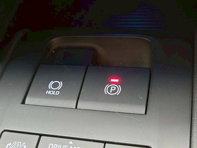 ハリアーPHEV Z 調光ルーフ アラウンドビューモニター シートベンチレーション シートヒーター 電動リアゲート デジタルインナーミラー ヘッドアップディスプレイ ブラインドスポットモニター クリアランスソナー ETC(66枚目)