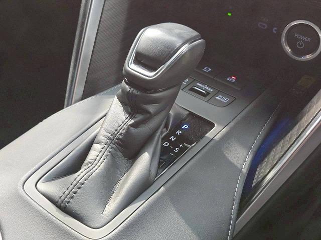 ハリアーPHEV Z 調光ルーフ アラウンドビューモニター シートベンチレーション シートヒーター 電動リアゲート デジタルインナーミラー ヘッドアップディスプレイ ブラインドスポットモニター クリアランスソナー ETC(68枚目)