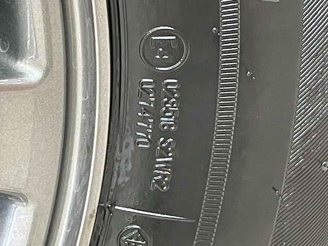 ジムニーノマド FC 登録済み未使用車 禁煙車 レーダークルーズコントロール シートヒーター 横滑り防止装置 衝突軽減 アイドリングストップ レーンディパーチャーアラート スマートキー プッシュスタート オートエアコン(29枚目)