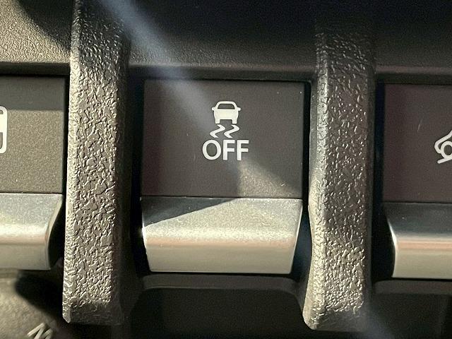 ジムニーノマド FC 登録済み未使用車 禁煙車 レーダークルーズコントロール シートヒーター 横滑り防止装置 衝突軽減 アイドリングストップ レーンディパーチャーアラート スマートキー プッシュスタート オートエアコン(52枚目)