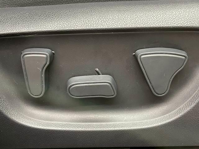 ヤリスクロス Z 禁煙 純正ディスプレイオーディオ アダプティブクルーズコントロール シートヒーター オートブレーキホールド オートマチックハイビーム パワーシート クリアランスソナー オートエアコン オートライト(16枚目)