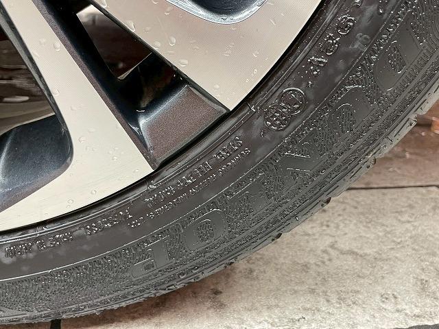 ヤリスクロス Z 禁煙 純正ディスプレイオーディオ アダプティブクルーズコントロール シートヒーター オートブレーキホールド オートマチックハイビーム パワーシート クリアランスソナー オートエアコン オートライト(27枚目)