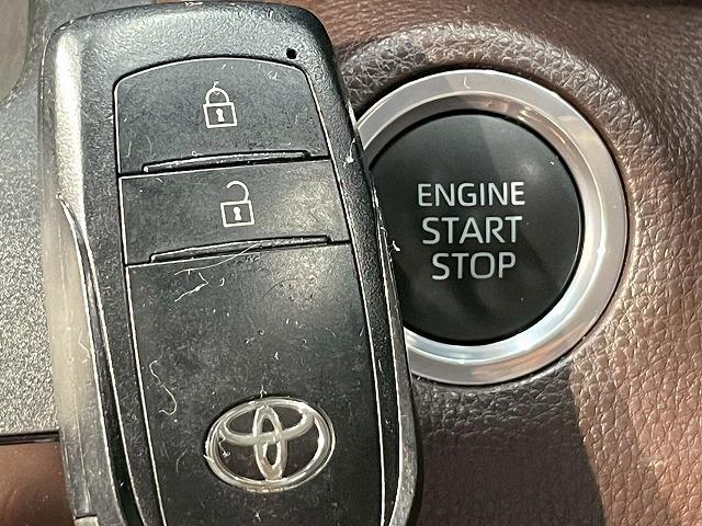 ヤリスクロス Z 禁煙 純正ディスプレイオーディオ アダプティブクルーズコントロール シートヒーター オートブレーキホールド オートマチックハイビーム パワーシート クリアランスソナー オートエアコン オートライト(54枚目)