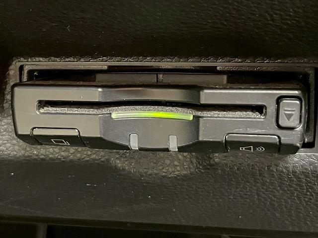 ヤリスクロス Z 禁煙 純正ディスプレイオーディオ アダプティブクルーズコントロール シートヒーター オートブレーキホールド オートマチックハイビーム パワーシート クリアランスソナー オートエアコン オートライト(61枚目)