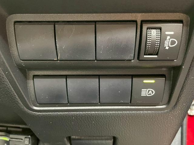 ヤリスクロス Z 禁煙 純正ディスプレイオーディオ アダプティブクルーズコントロール シートヒーター オートブレーキホールド オートマチックハイビーム パワーシート クリアランスソナー オートエアコン オートライト(64枚目)