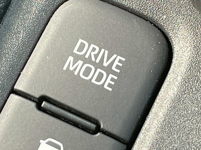 ヤリスクロス Z 禁煙 純正ディスプレイオーディオ アダプティブクルーズコントロール シートヒーター オートブレーキホールド オートマチックハイビーム パワーシート クリアランスソナー オートエアコン オートライト(67枚目)