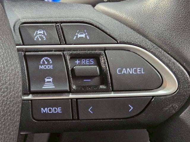 ノア ハイブリッドＳ－Ｚ　１０．５インチディスプレイオーディオ　両側電動スライドドア　アダプティブクルーズコントロール　フルセグ　バックカメラ　ＡＣ１００Ｖ　シートヒーター　クリアランスソナー　オートマチックハイビーム　ＥＴＣ（6枚目）