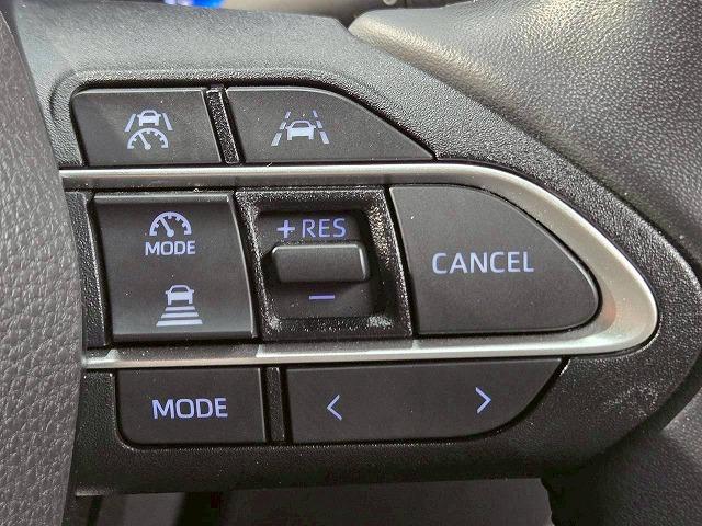 ノア ハイブリッドＳ－Ｚ　１０．５インチディスプレイオーディオ　両側電動スライドドア　アダプティブクルーズコントロール　フルセグ　バックカメラ　ＡＣ１００Ｖ　シートヒーター　クリアランスソナー　オートマチックハイビーム　ＥＴＣ（43枚目）