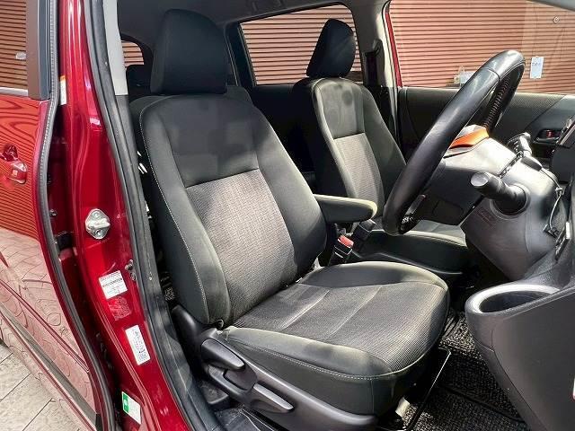 シエンタ Ｇ　モデリスタエアロ　両側電動スライドドア　アラウンドビューモニター　レーンディパーチャーアラート　オートマチックハイビーム　衝突軽減ブレーキ　クリアランスソナー　ステアリングスイッチ　スマートキー（7枚目）