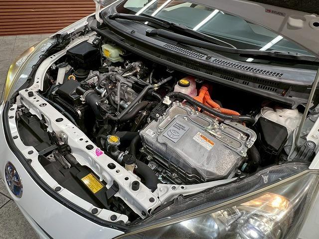 アクア Ｇ　禁煙車　バックカメラ　スマートキー　プッシュスタート　ＣＤデッキ　Ｂｌｕｅｔｏｏｔｈオーディオ　純正１４インチアルミホイール（21枚目）