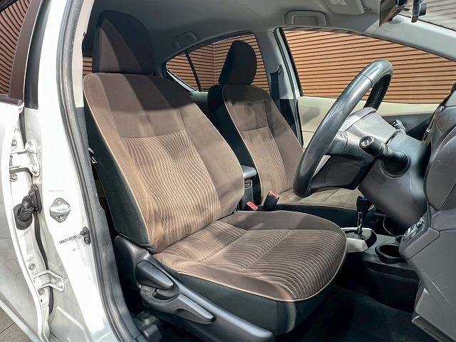 アクア Ｇ　禁煙車　バックカメラ　スマートキー　プッシュスタート　ＣＤデッキ　Ｂｌｕｅｔｏｏｔｈオーディオ　純正１４インチアルミホイール（42枚目）