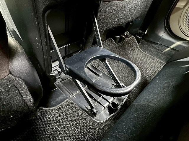 アクア Ｇ　禁煙車　バックカメラ　スマートキー　プッシュスタート　ＣＤデッキ　Ｂｌｕｅｔｏｏｔｈオーディオ　純正１４インチアルミホイール（44枚目）