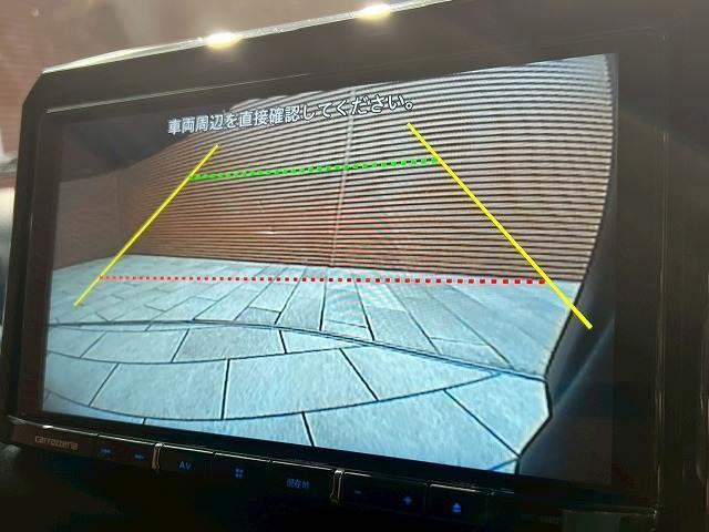 【バックカメラ】便利なバックカメラで安全確認もできます。駐車が苦手な方にもオススメな便利機能です。