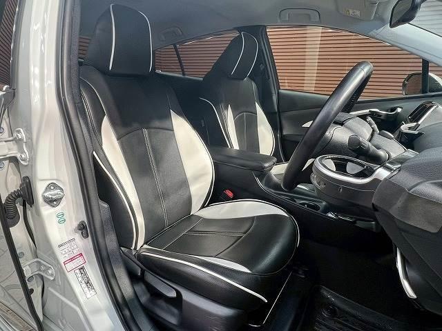 プリウス Ｓセーフティプラス　モデリスタエアロ　レーダークルーズコントロール　アドバンスドパーク　クリアランスソナー　ヘッドアップディスプレイ　スマートキー　プッシュスタート　オートマチックハイビーム　純正ナビ　バックカメラ（8枚目）