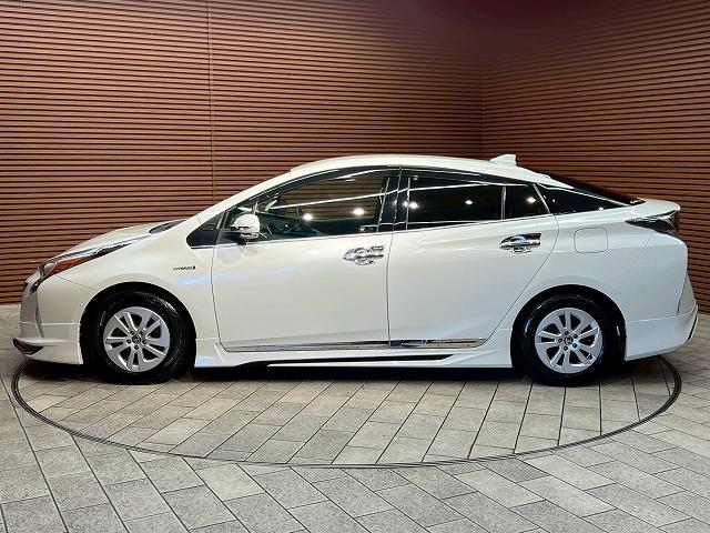 プリウス Ｓセーフティプラス　モデリスタエアロ　レーダークルーズコントロール　アドバンスドパーク　クリアランスソナー　ヘッドアップディスプレイ　スマートキー　プッシュスタート　オートマチックハイビーム　純正ナビ　バックカメラ（40枚目）