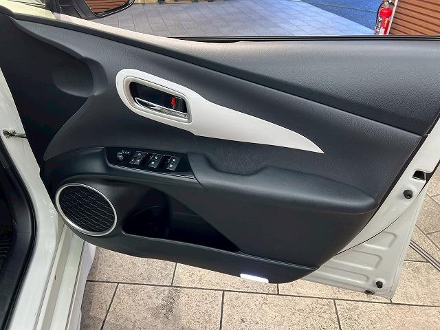 プリウス Ｓセーフティプラス　モデリスタエアロ　レーダークルーズコントロール　アドバンスドパーク　クリアランスソナー　ヘッドアップディスプレイ　スマートキー　プッシュスタート　オートマチックハイビーム　純正ナビ　バックカメラ（43枚目）