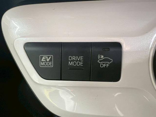 プリウス Ｓセーフティプラス　モデリスタエアロ　レーダークルーズコントロール　アドバンスドパーク　クリアランスソナー　ヘッドアップディスプレイ　スマートキー　プッシュスタート　オートマチックハイビーム　純正ナビ　バックカメラ（49枚目）