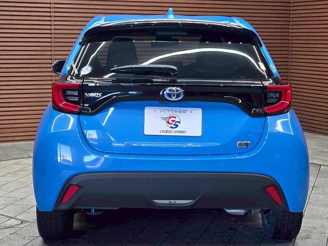 ヤリス ハイブリッドＺ　禁煙　全周囲カメラ　シートヒーター　ステアリングヒーター　追従クルーズコントロール　ＡＣ１００Ｖ　ブラインドスポットモニター　ヘッドアップディスプレイ　パーキングアシスト　オートマチックハイビーム（30枚目）