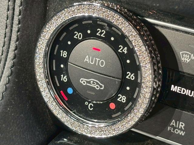 【オートエアコン】車内温度をセンサーが感知してご希望の車内温度になるよう、風量も自動で調整してくれます☆