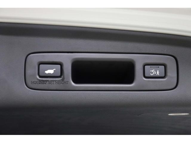 ZR-V e:HEV Z 1オーナー/本革/BOSEサウンド/ディスプレイナビTV/全周囲カメラ/Pバックドア/メモリー付Pシート/ホンダセンシグ/AndroidAuto/AppleCarPlay/シートヒーター/ETC2.0(24枚目)