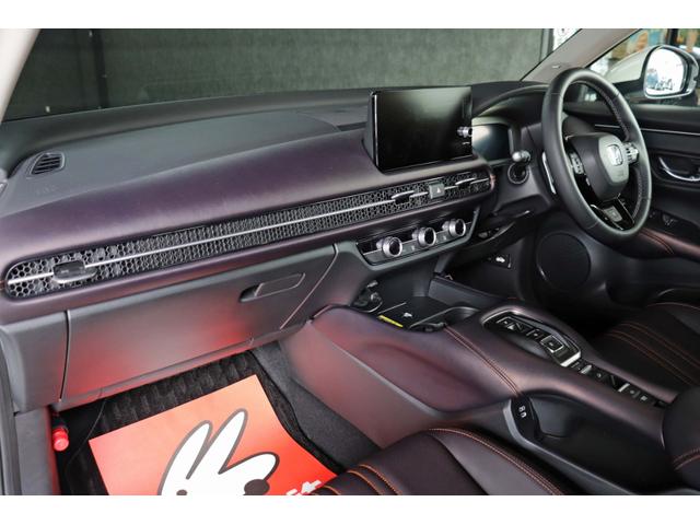 ZR-V e:HEV Z 1オーナー/本革/BOSEサウンド/ディスプレイナビTV/全周囲カメラ/Pバックドア/メモリー付Pシート/ホンダセンシグ/AndroidAuto/AppleCarPlay/シートヒーター/ETC2.0(33枚目)