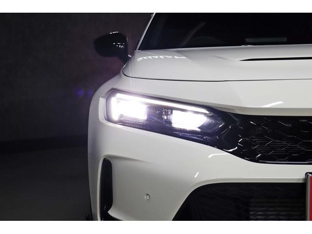 シビック タイプR ホンダセンシング ホンダコネクト bremboレッドブレーキキャリパー 純正19インチAW トリプルマフラー グロスブラックリアスポイラー デジタルインナーミラー バックカメラ アダプティブクルーズ(13枚目)