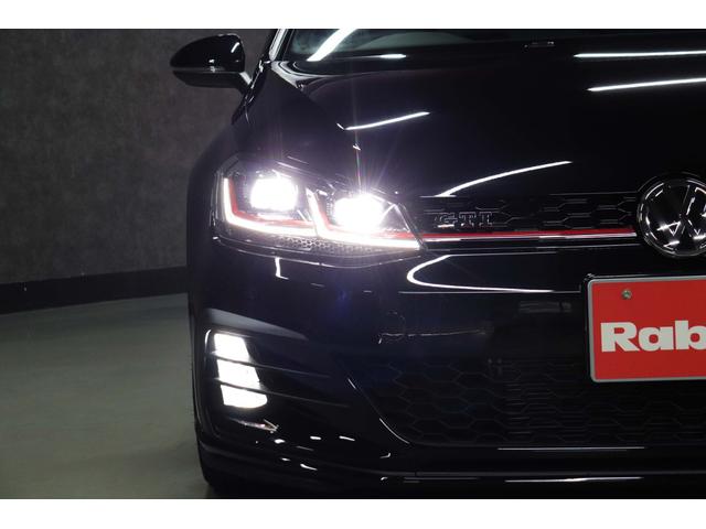 ゴルフＧＴＩ ダイナミック　ディスカバープロナビ／９．２型地デジＴＶ／大型デジタルメーター／専用１８ＡＷ／レッドブレーキキャリパー／アダプティブシャシーＣ／ＰＤＣ（前後）／ＡＣＣ／チェック柄シート／ＬＥＤヘッド／ＤＣＬ／ＥＴＣ（12枚目）
