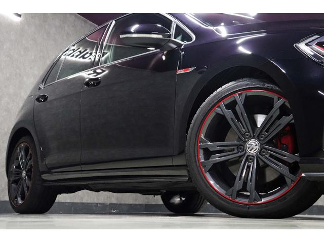 ゴルフＧＴＩ ダイナミック　ディスカバープロナビ／９．２型地デジＴＶ／大型デジタルメーター／専用１８ＡＷ／レッドブレーキキャリパー／アダプティブシャシーＣ／ＰＤＣ（前後）／ＡＣＣ／チェック柄シート／ＬＥＤヘッド／ＤＣＬ／ＥＴＣ（16枚目）