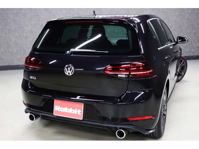 ゴルフＧＴＩ ダイナミック　ディスカバープロナビ／９．２型地デジＴＶ／大型デジタルメーター／専用１８ＡＷ／レッドブレーキキャリパー／アダプティブシャシーＣ／ＰＤＣ（前後）／ＡＣＣ／チェック柄シート／ＬＥＤヘッド／ＤＣＬ／ＥＴＣ（21枚目）