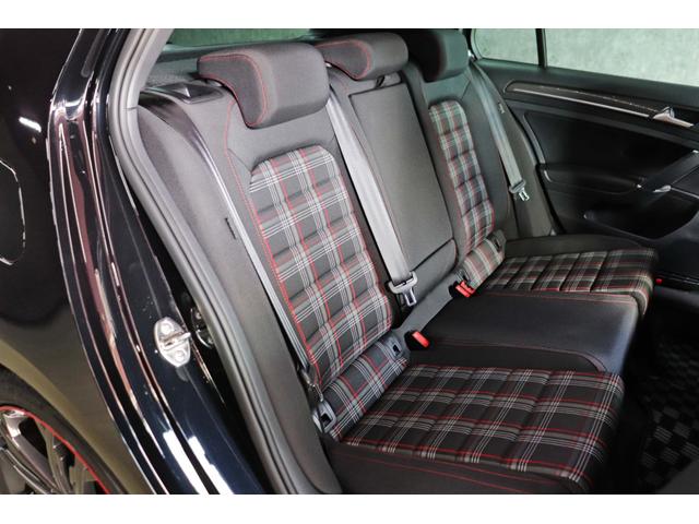 ゴルフＧＴＩ ダイナミック　ディスカバープロナビ／９．２型地デジＴＶ／大型デジタルメーター／専用１８ＡＷ／レッドブレーキキャリパー／アダプティブシャシーＣ／ＰＤＣ（前後）／ＡＣＣ／チェック柄シート／ＬＥＤヘッド／ＤＣＬ／ＥＴＣ（37枚目）