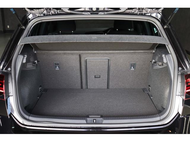 ゴルフＧＴＩ ダイナミック　ディスカバープロナビ／９．２型地デジＴＶ／大型デジタルメーター／専用１８ＡＷ／レッドブレーキキャリパー／アダプティブシャシーＣ／ＰＤＣ（前後）／ＡＣＣ／チェック柄シート／ＬＥＤヘッド／ＤＣＬ／ＥＴＣ（39枚目）