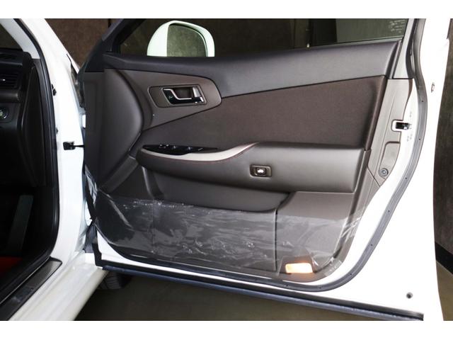 クラウン アスリート　１オーナー／車庫保管／車検整備付／ＨＩＤヘッド／純正１８ＡＷ／純正ＨＤＤナビ／地デジＴＶ／Ｂモニター／クルコン／スマートエントリー／イモビライザー／ＥＴＣ／前席シートヒーター／パワーシート／ＶＧＲＦ（24枚目）