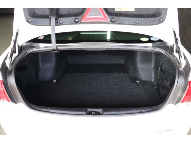 クラウン アスリート　１オーナー／車庫保管／車検整備付／ＨＩＤヘッド／純正１８ＡＷ／純正ＨＤＤナビ／地デジＴＶ／Ｂモニター／クルコン／スマートエントリー／イモビライザー／ＥＴＣ／前席シートヒーター／パワーシート／ＶＧＲＦ（39枚目）