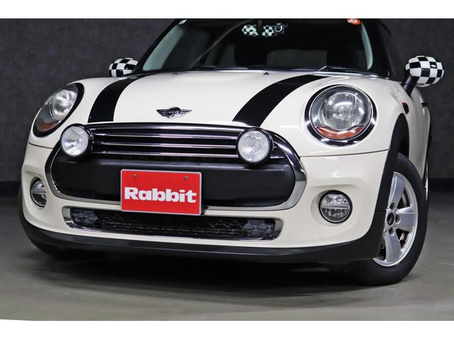 ＭＩＮＩ ワン　１オーナー／クールパッケージ／ナビゲーションパッケージ／禁煙／ＥＴＣ／チェッカーフラッグ柄ドアミラーカバー／８．８インチディスプレイナビ／ドライブレコーダー／スペアキー／ＵＳＢ接続／Ｂｌｕｅｔｏｏｔｈ（10枚目）