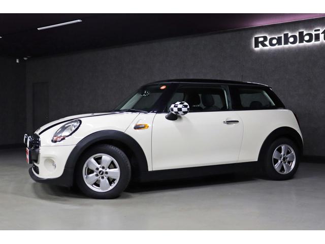 ＭＩＮＩ ワン　１オーナー／クールパッケージ／ナビゲーションパッケージ／禁煙／ＥＴＣ／チェッカーフラッグ柄ドアミラーカバー／８．８インチディスプレイナビ／ドライブレコーダー／スペアキー／ＵＳＢ接続／Ｂｌｕｅｔｏｏｔｈ（17枚目）