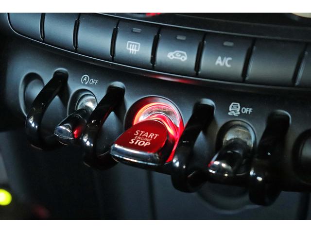 ＭＩＮＩ ワン　１オーナー／クールパッケージ／ナビゲーションパッケージ／禁煙／ＥＴＣ／チェッカーフラッグ柄ドアミラーカバー／８．８インチディスプレイナビ／ドライブレコーダー／スペアキー／ＵＳＢ接続／Ｂｌｕｅｔｏｏｔｈ（28枚目）