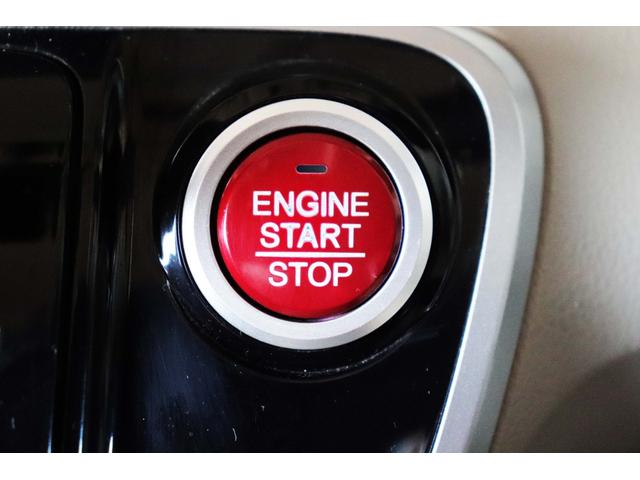 N-BOX G 1オーナー/スマートキー/プッシュスタート/ETC/アイドリングストップ/ベージュシート/オートエアコン/純正CDオーディオ/ABS/SRSエアバッグ(運転席・助手席)/横滑り防止装置/電動格納ミラー(28枚目)